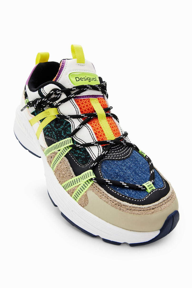 Trekking runner sneakers