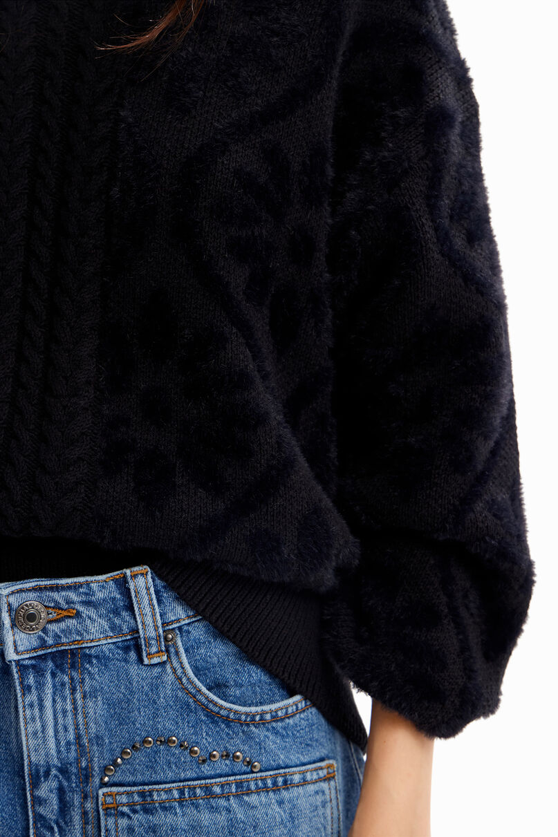 Oversize combination pullover