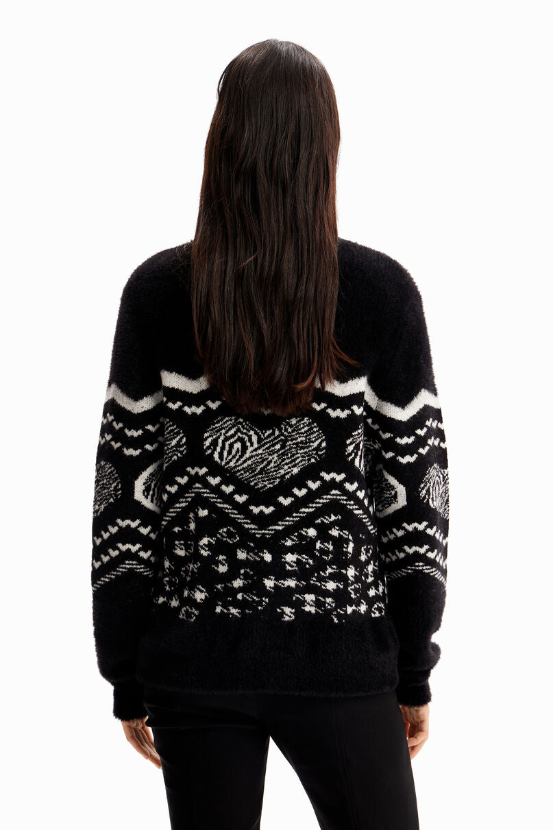 Heart border pullover