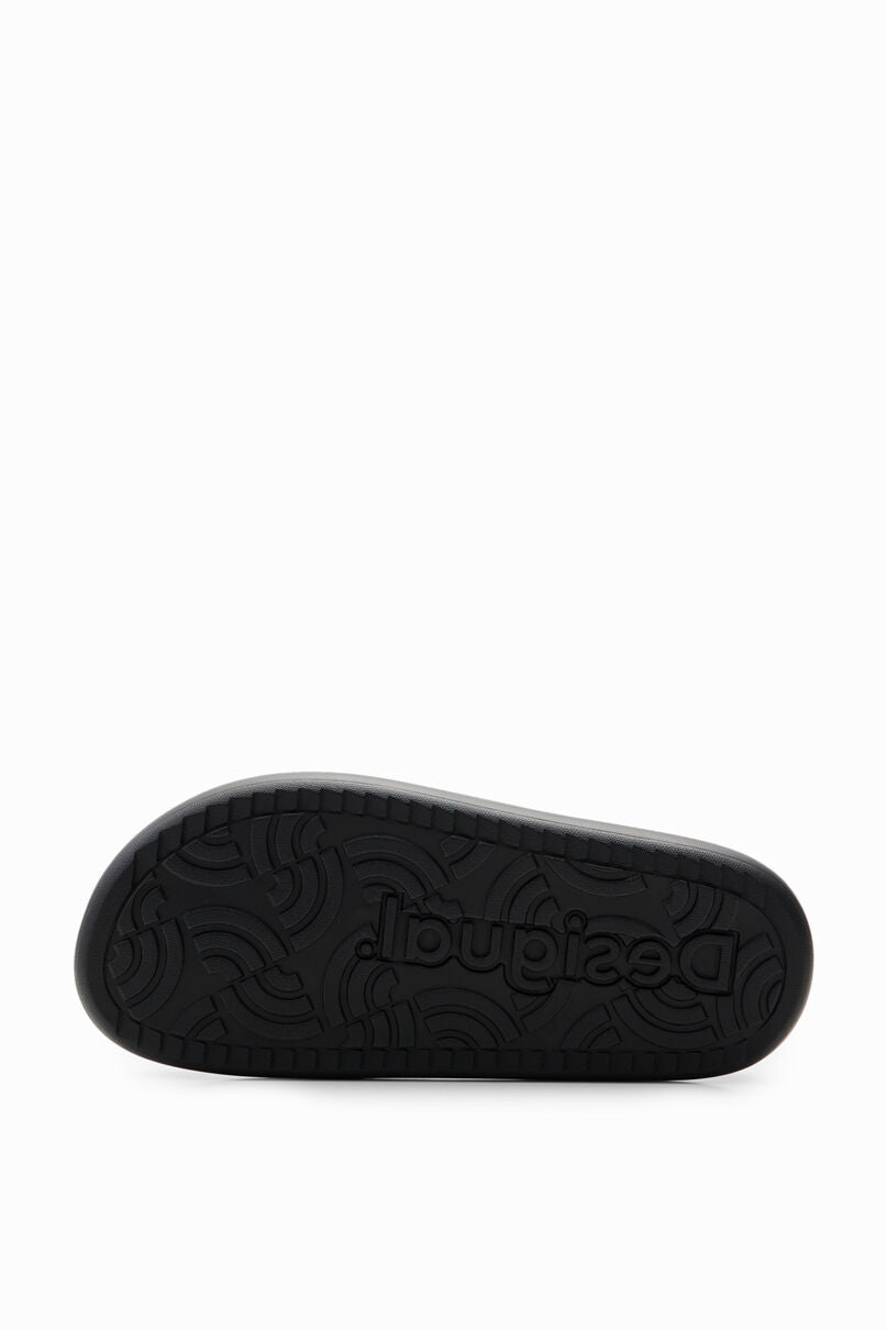 Platform toe post sandals