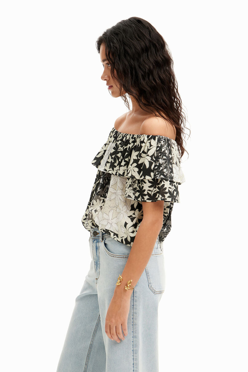 Patchwork floral ruffle blouse