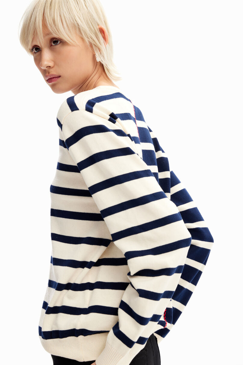Zigzag stripe pullover