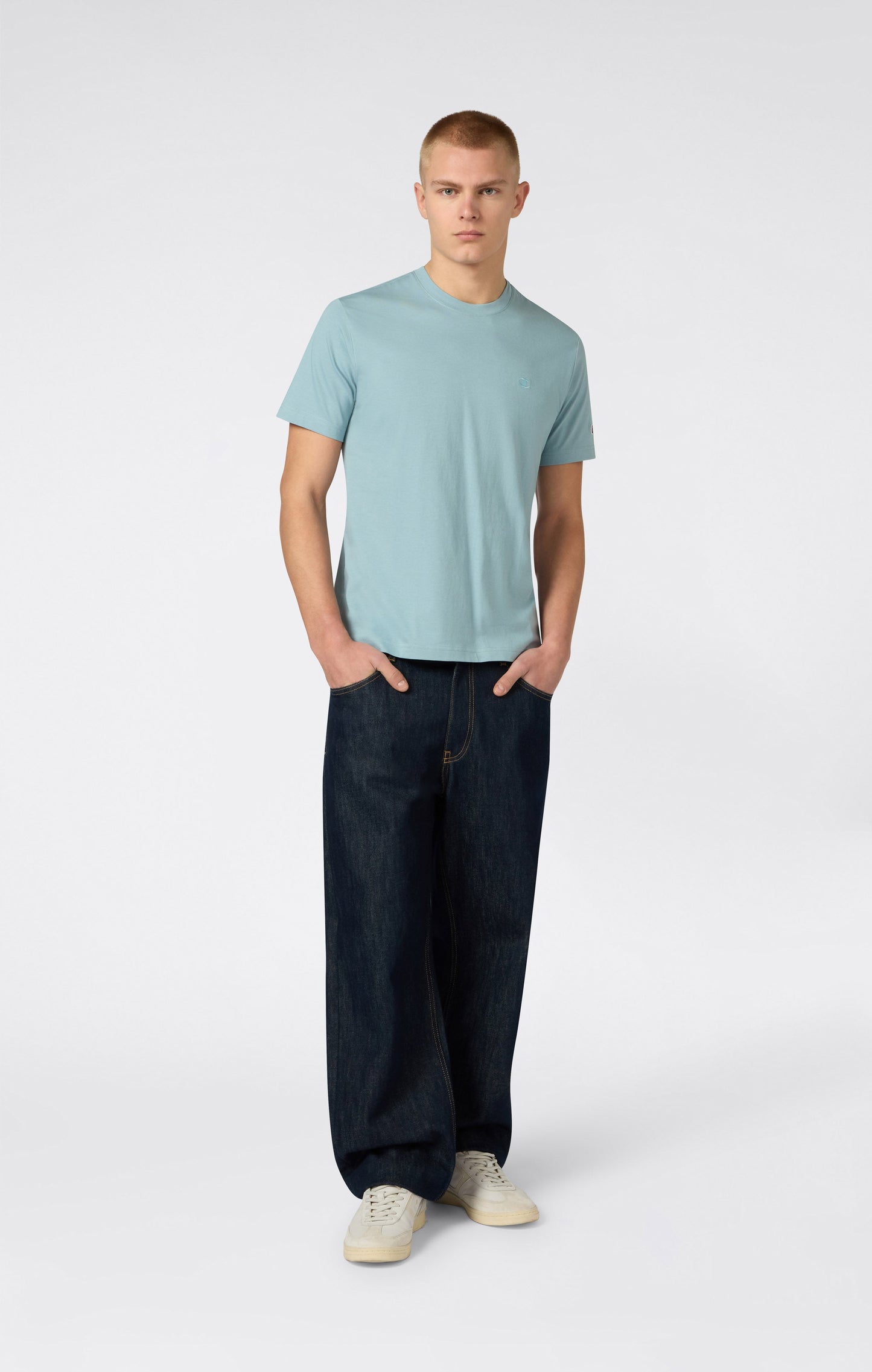 Men's T-Shirt with Small C Embroidery Logo Icons